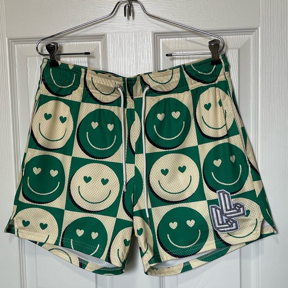 Green Creem Smiley Athletic Gym Shorts - Large 4" - Picture 4 of 9